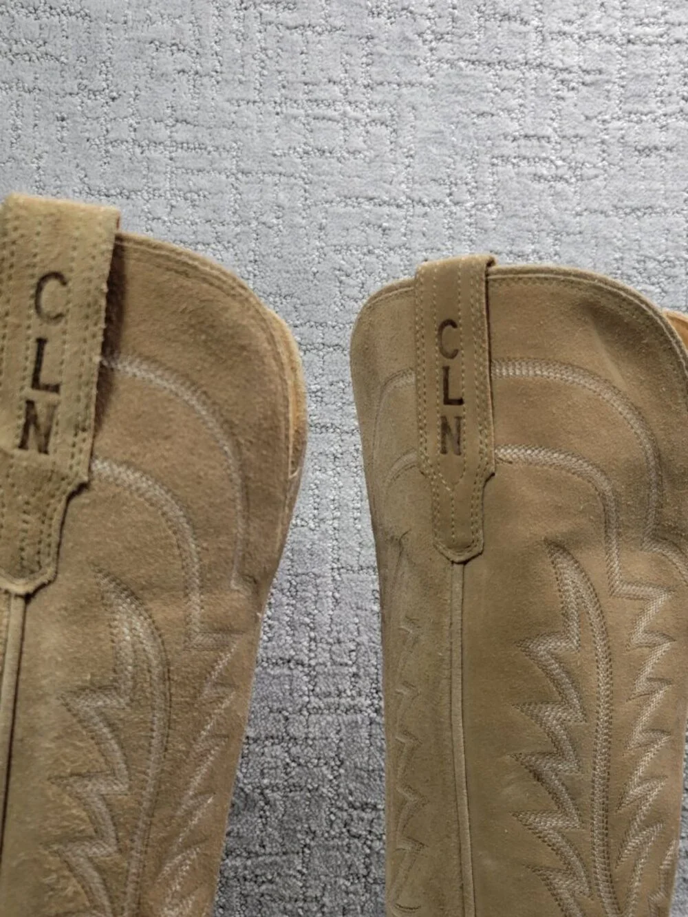 Tecovas The Abby Women's Size US 5B Driftwood Suede Cowgirl Boots.